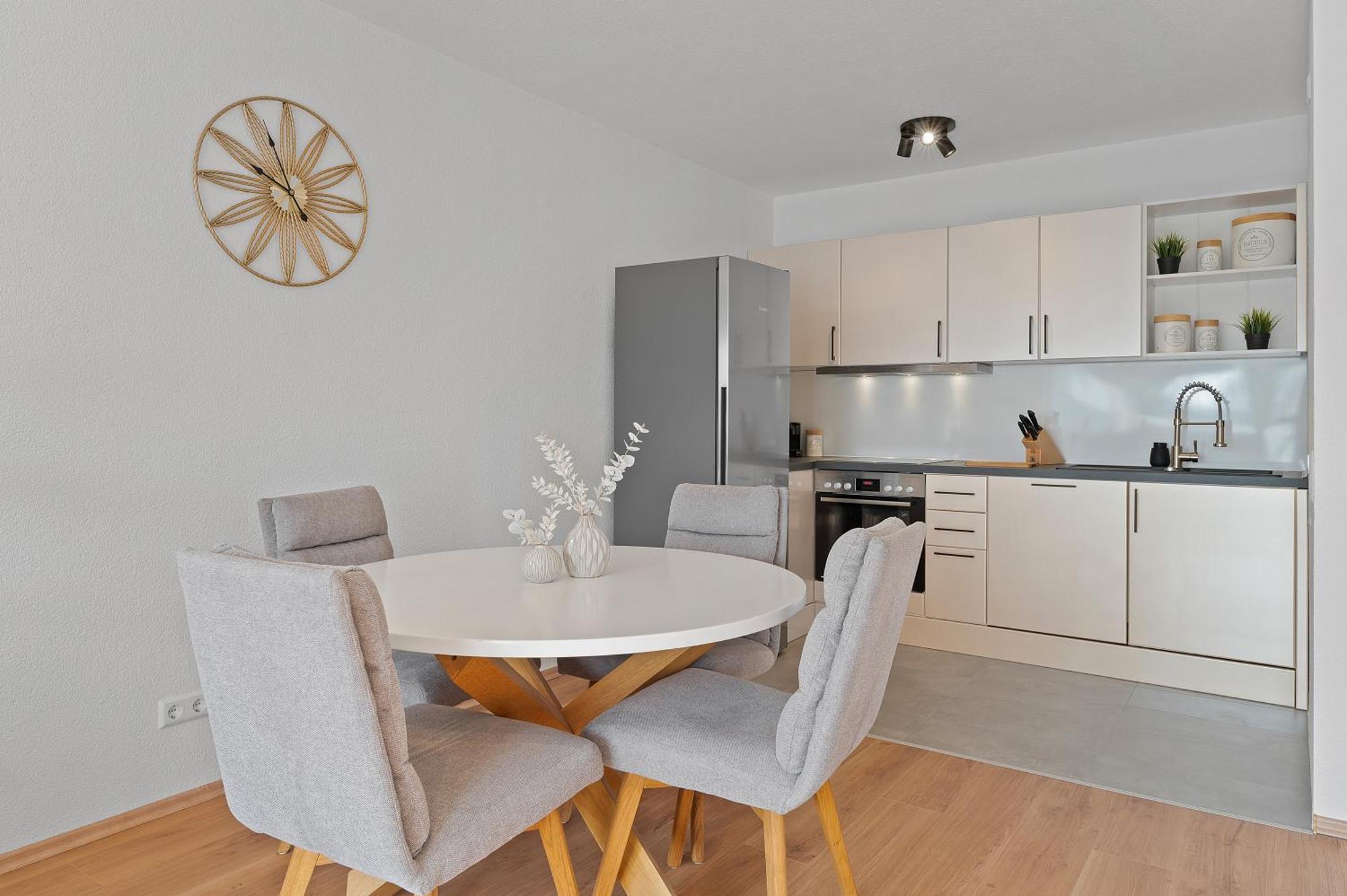 Roomfall Am Kurpark Mit Blick Ins Gruene-Parkplatz-Waschmaschine-Kueche-Wifi Бад Рапенау Екстериор снимка